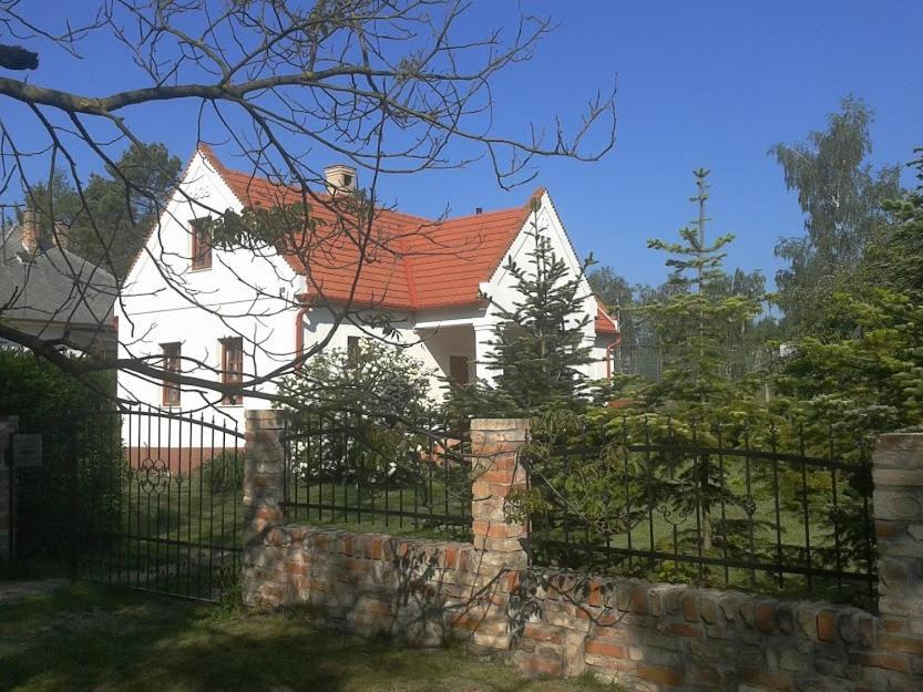 Park Vendeghaz Hotel Herend Luaran gambar