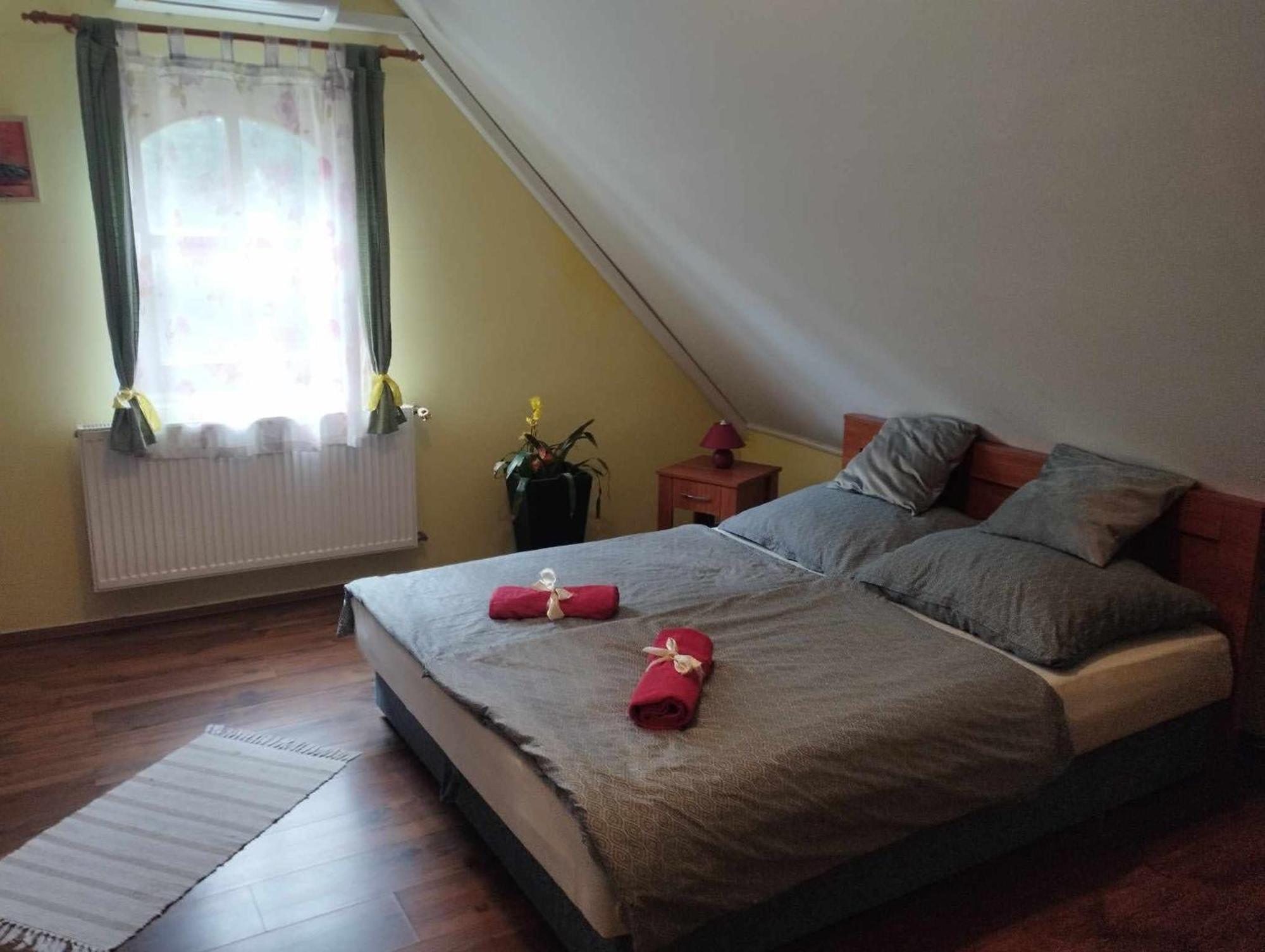 Park Vendeghaz Hotel Herend Luaran gambar
